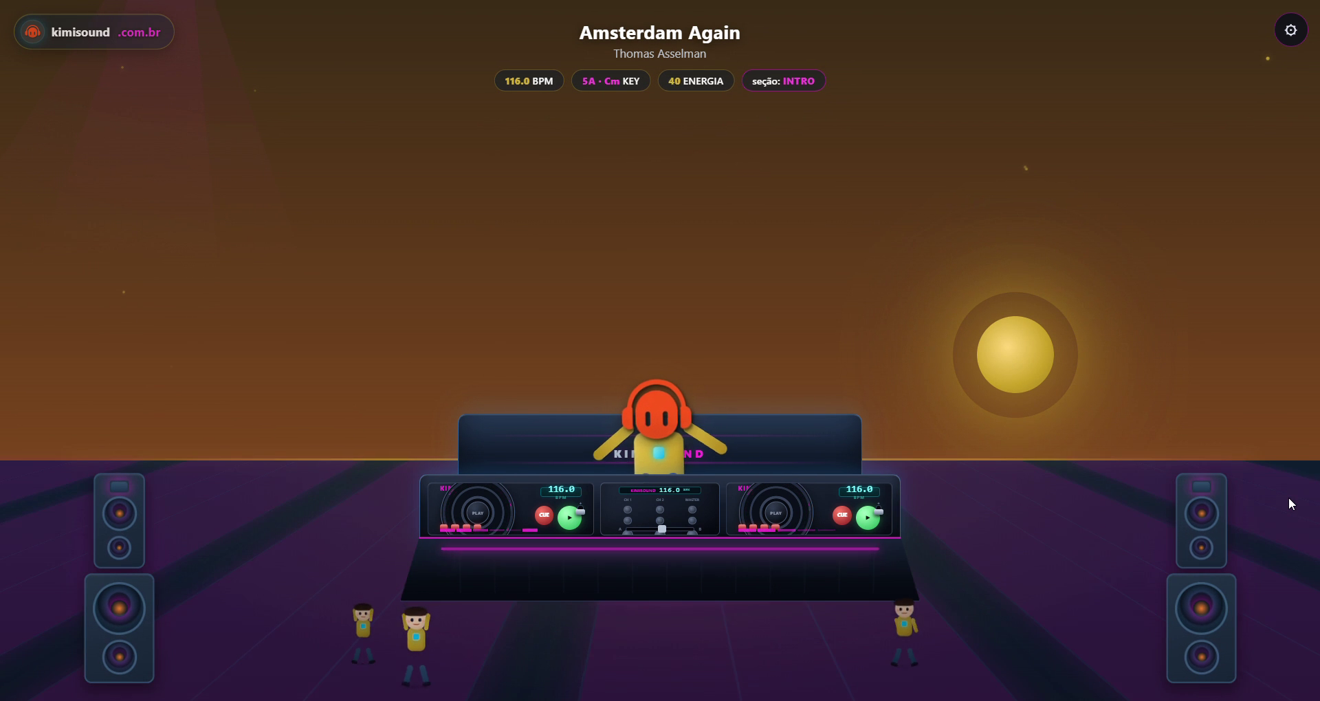 KimiStage — groove no palco